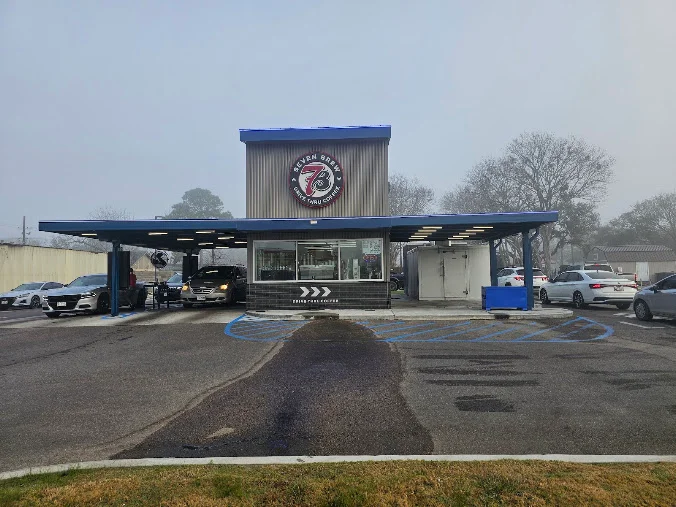 7 Brew Bay City in Bay City, Texas